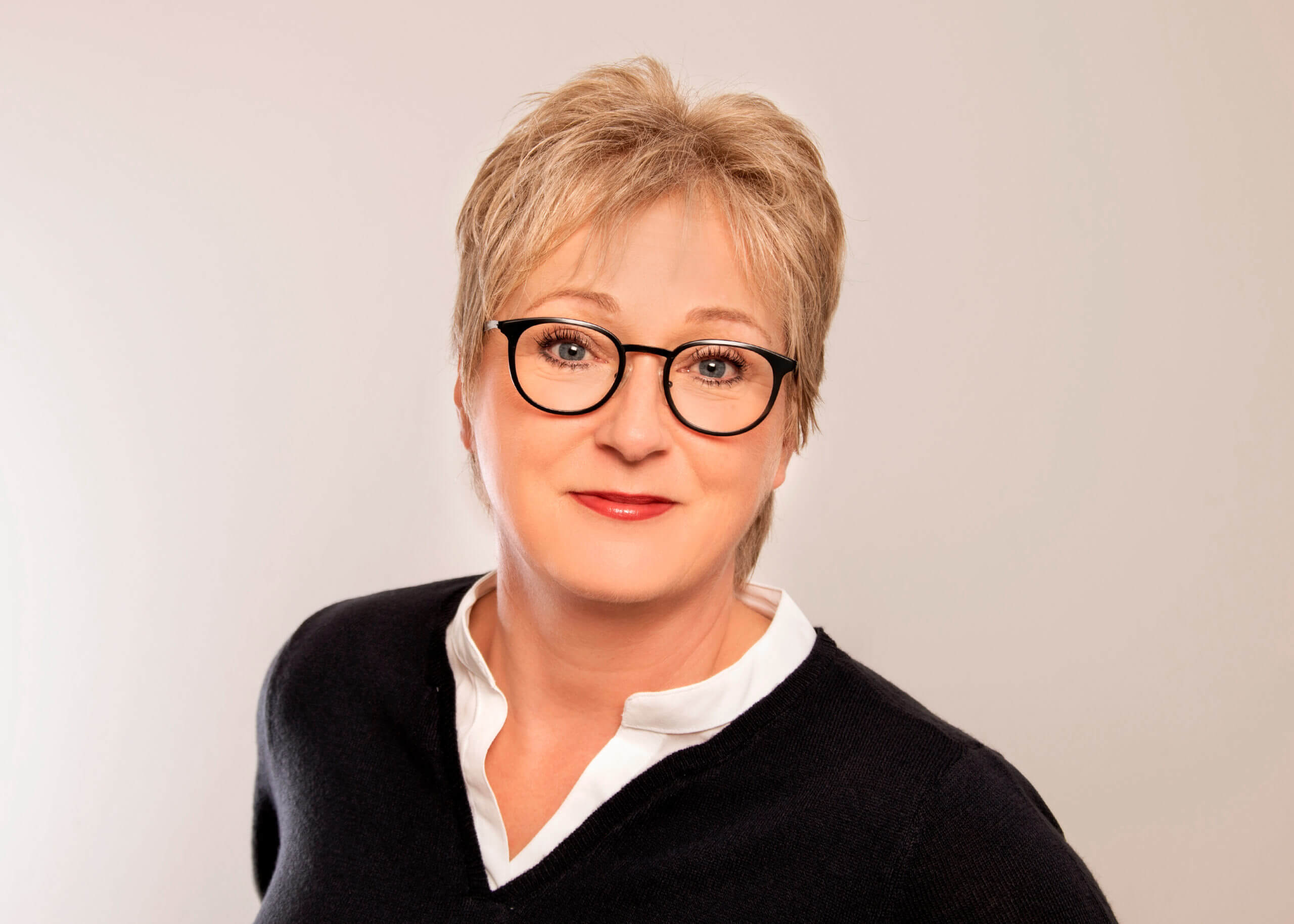 Elke neuG Elke neuG